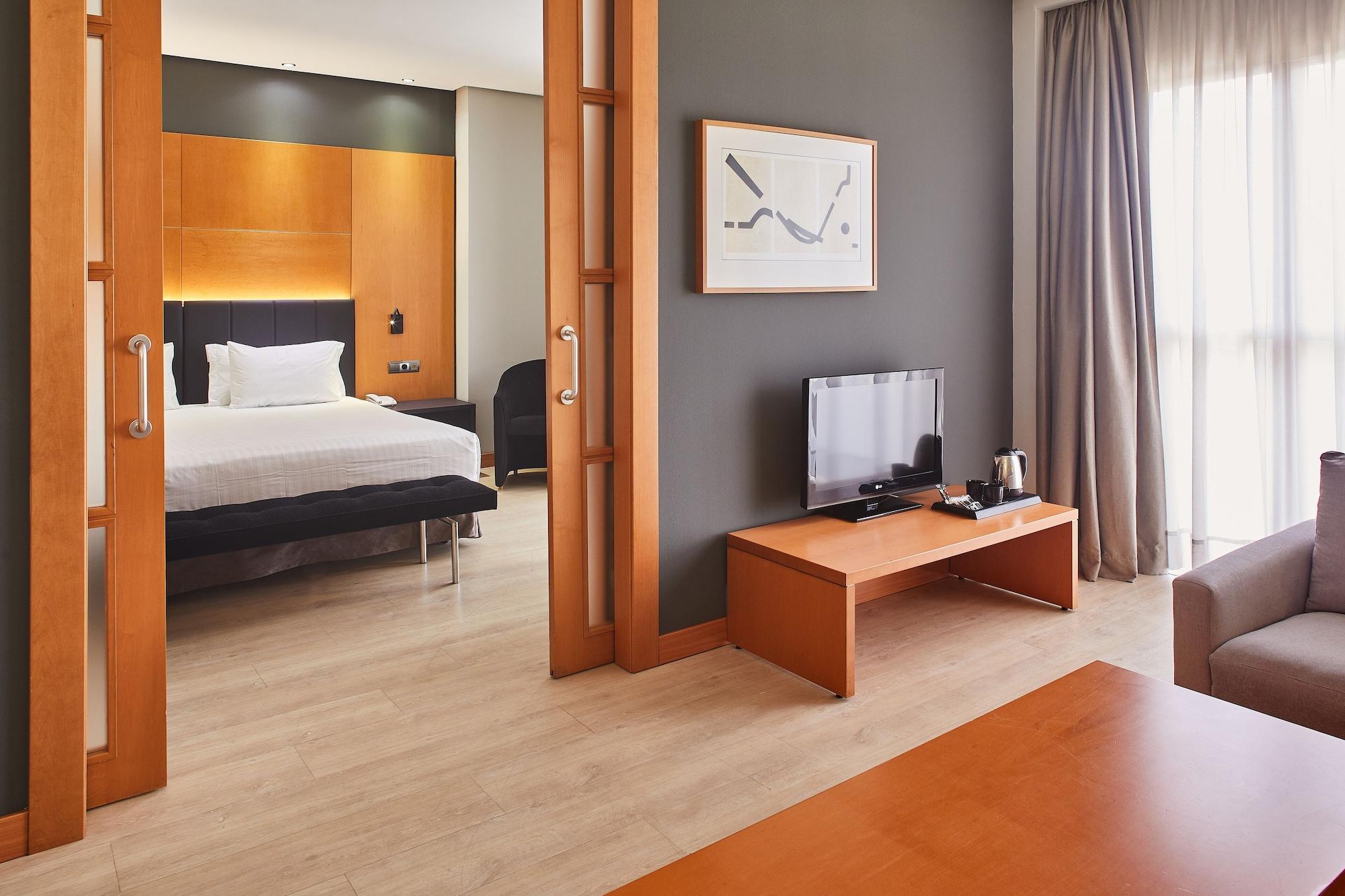 Hotel Silken Puerta Madrid Exterior foto