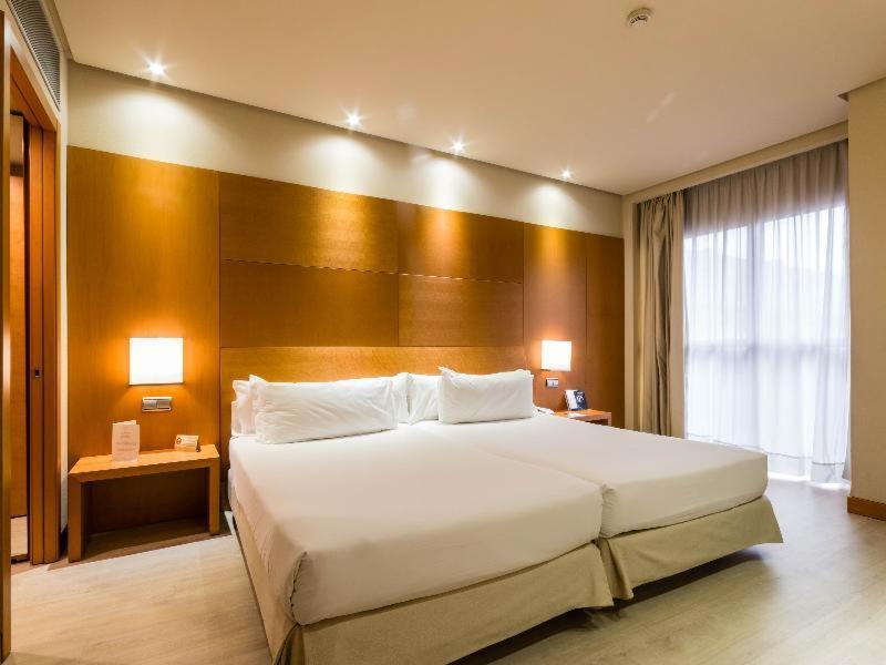 Hotel Silken Puerta Madrid Zimmer foto
